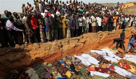  Le Massacres de Kano: Une Explosion Sociale en Temps de Transition