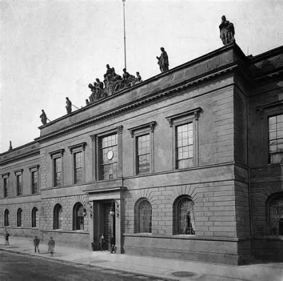 Le Prix Quadriga de l'Académie des Arts de Berlin : Une célébration audacieuse de la liberté artistique face à la censure et aux défis politiques